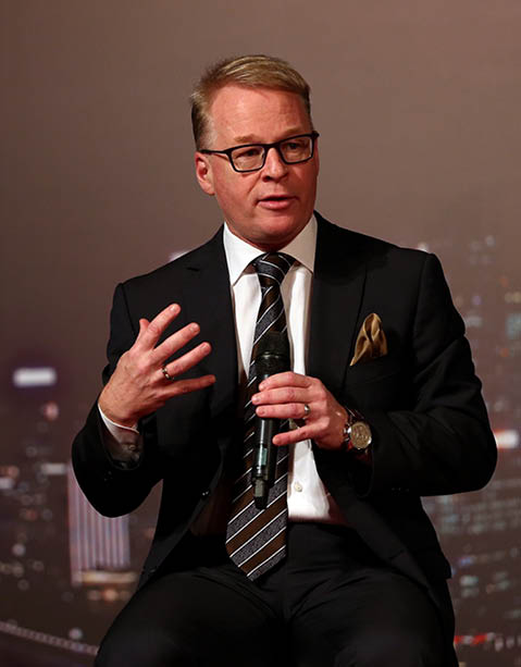 SHANGHAI, CHINA - NOVEMBER 03:  Keith Pelley (European Tour Chief Executive) addresses the assembled gathering during the HSBC Golf Sponsorship Renewal Announcement at the HSBC Golf Business Forum on November 3, 2015 in Shanghai, China   (Photo by Andrew Redington Getty Images)